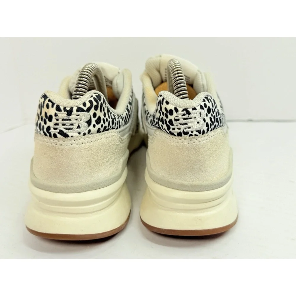 New Balance 997H Snow Leopard Women's 8 Cream Animal Print CW997HWD